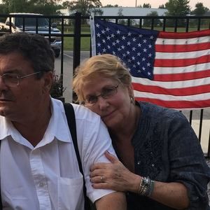 Meet your Posher, Sharon